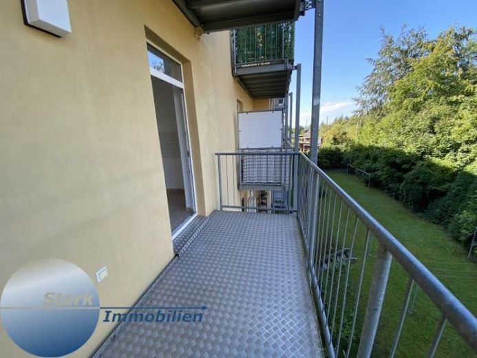 Stark! Helle 2 Raum Wohnung mit Balkon – Foto 1