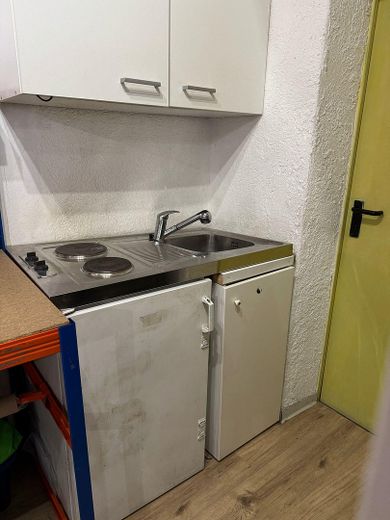 Ufficio, sala vendita, esercizio IT, studio, officina, magazzino – Küche