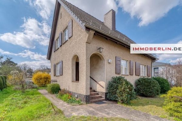 IMMOBERLIN.DE - Charaktervolles Haus mit Potenzial & Südwestgarten in familiärer Lage