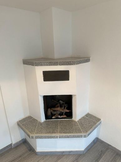 Holzöfen über allen Ebenen