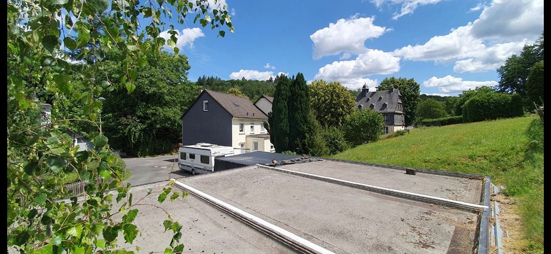 PROVISIONSFREI VON PRIVAT: Flexibles Zweifamilienhaus in Siegen-Achenbach – 2 KAUFOPTIONEN – Foto 3
