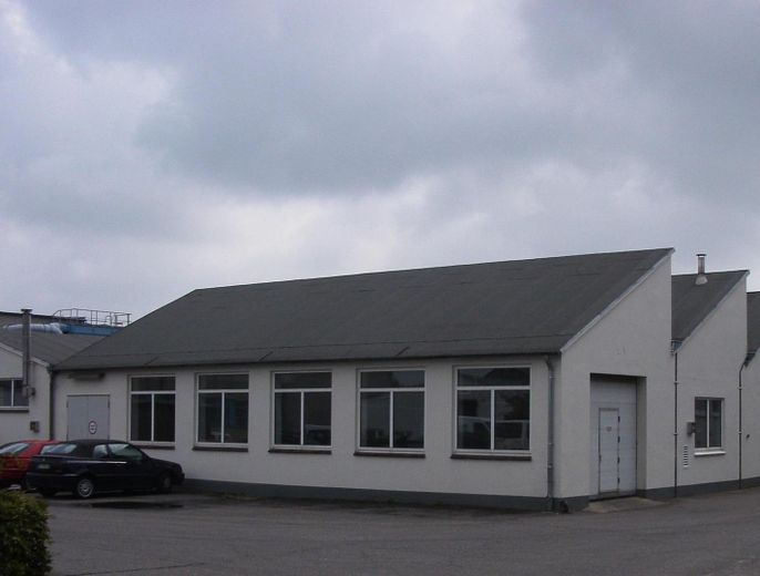 Sin comisión: nave de almacén/producción, 180 m2, 5,80 € por m2 – Foto 4
