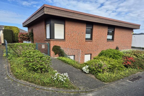 Gepflegter Bungalow mit Einliegerwohnung auf Erbpacht-Grundstück in Alt-Marl ohne Maklergebühren