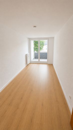 Großzügige 125 m² Maisonette im Bauhausstil – Loggia mit Weitblick – bezugsfrei ab sofort – Kind 2