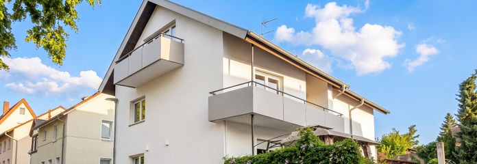 Aufgeteiltes 7er MFH- 6 von 7 leerstehend- saniert – Außenansicht