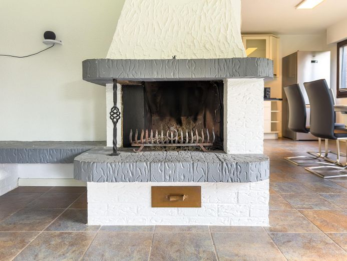 Bungalow ben tenuto a Marne con tetto nuovo, giardino appartato, camino e impianto fotovoltaico – Kamin