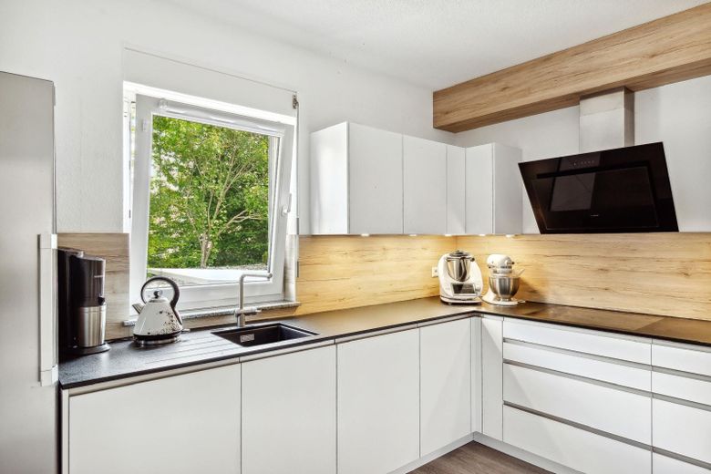 Modernes Einfamilienhaus / Bungalow mit großem Garten und viel Platz für die ganze Familie – Foto 5