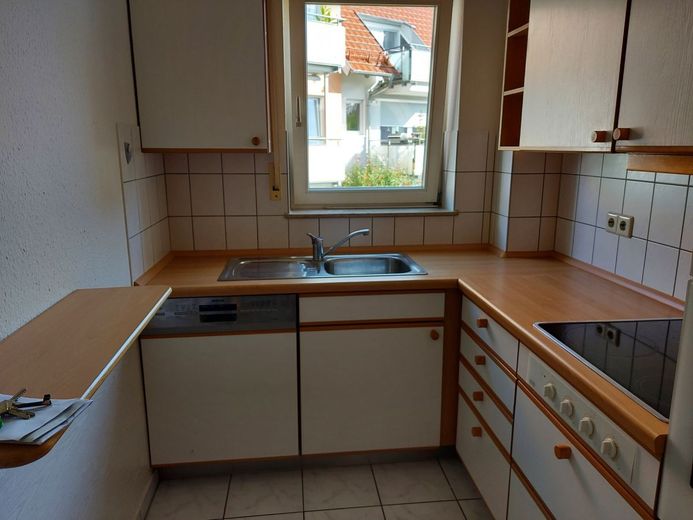 Klein aber fein - die Küche mit sämtlichen Geräten