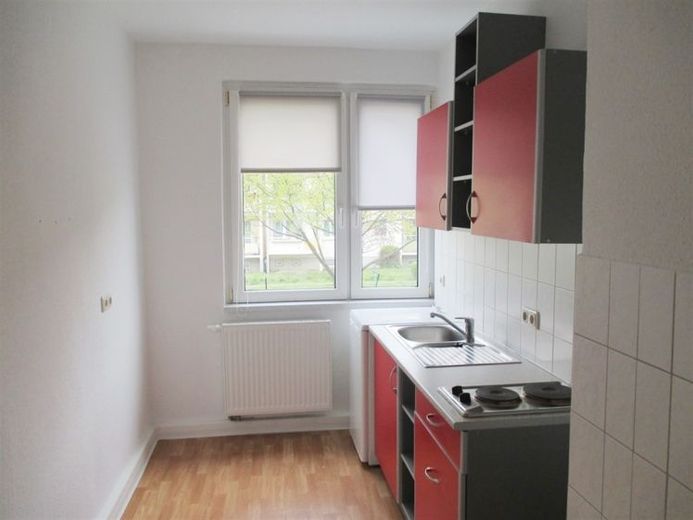 Charmante 1-Raum-Wohnung mit kleiner Einbauküche nahe der DHGE – Foto 1