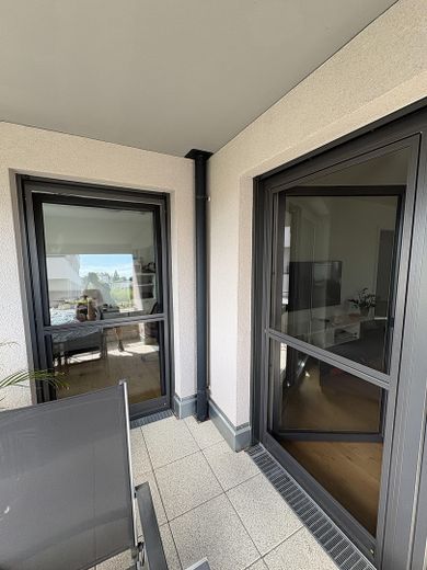 Pregiato appartamento di 3 locali nell’area Glashütte – parquet in rovere, cucina componibile, Smart Home, posto auto interrato – Fliegengitter