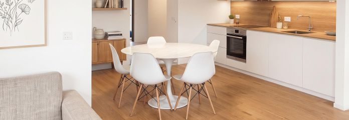 Zentrum Freyung · 2-Zimmer-Wohnung · KfW-55 · neuwertig · stufenlos · provisionsfrei – Essen / Kochen visualisiert