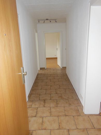 2. Etage Dachgeschoß, Hell und Ruhig – Flur/Diele