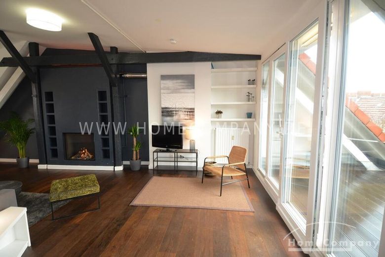 Großes und helle 2-Zimmer-Dachgeschoss in Neukölln, möbliert – 51df204d2a7f9d0fa0b5bb5cff4edf6d336741fa.jpg