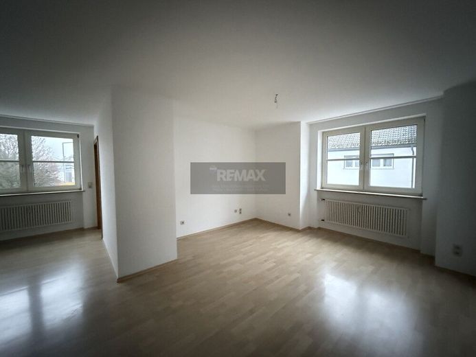 Gemütliche Wohnung im Herzen von Geroldsgrün – Bild 1