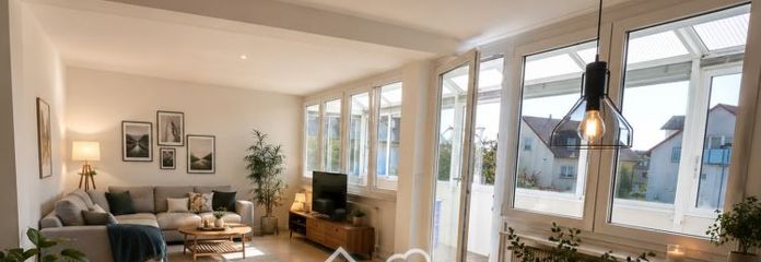 Außergewöhnlich großzügige 3–4-Zimmer-Eigentumswohnung mit Wellnessbad, zwei Wintergärten, EBK