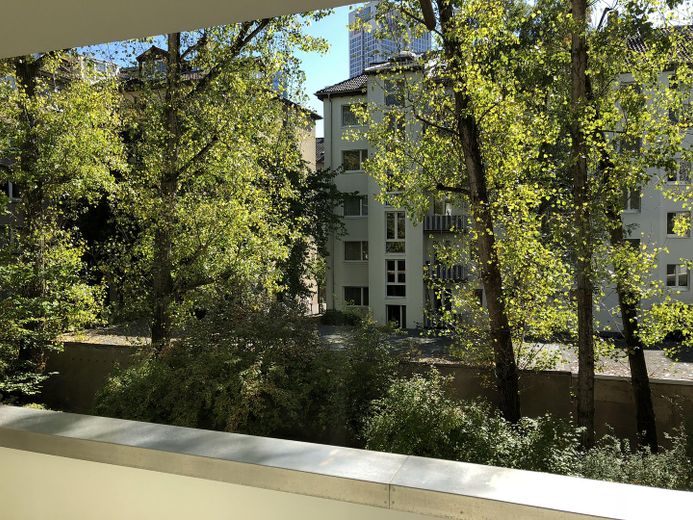 8 qm Südbalkon zum Garten #2
