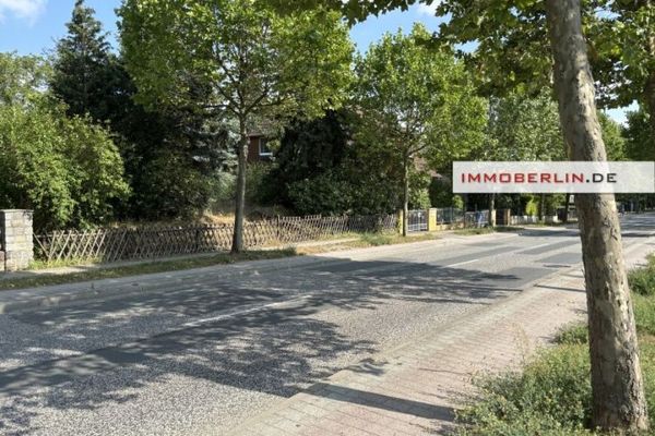 IMMOBERLIN.DE - Hervorragendes Baugrundstück in familienfreundlicher Lage