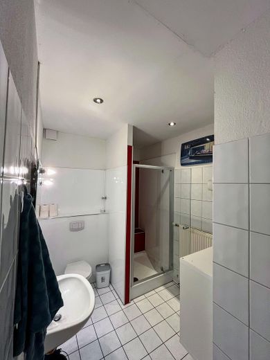 Badezimmer 1