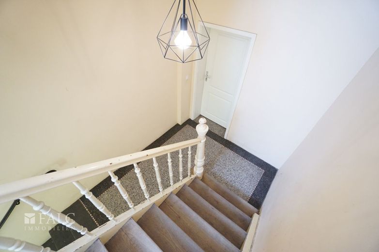 3- Familienhaus in der Stadtmitte von Neunkirchen zu verkaufen! – Wohnungseingang EG