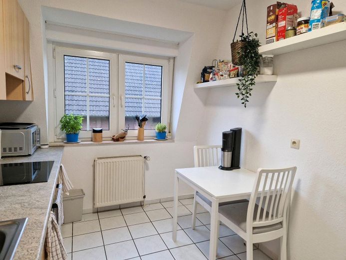 Idyllische Dachgeschoss Wohnung in ruhiger Lage (3-ZKB) – Foto 9
