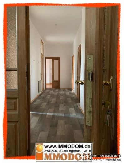 Großzügige Familienwohnung mit BALKON – Willkommen Zuhause!