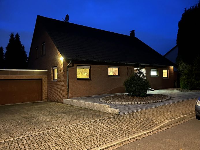 Haus Vorderansicht