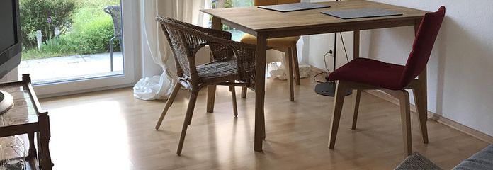 Zimmer 1 Wohnen und Essen