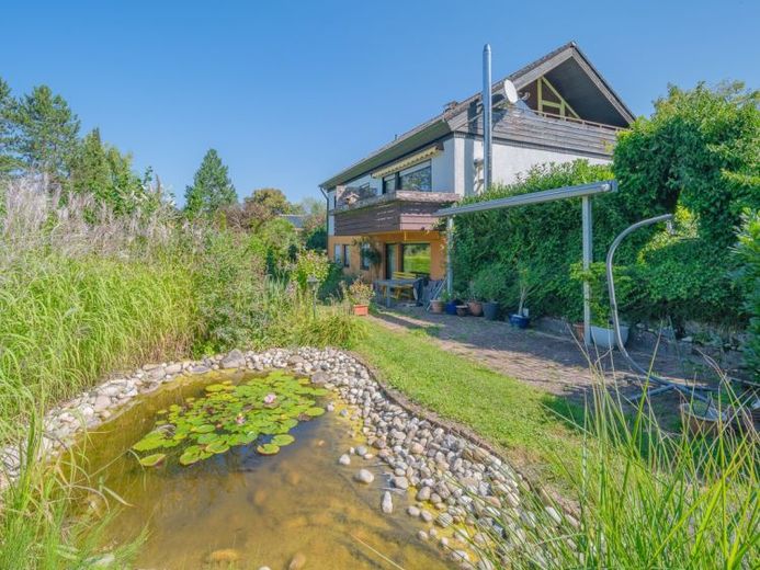 Neuer Preis!
Großes Einfamilienhaus mit tollem Grundstück in bester Lage von Sulgen zu verkaufen! – फोटो 1