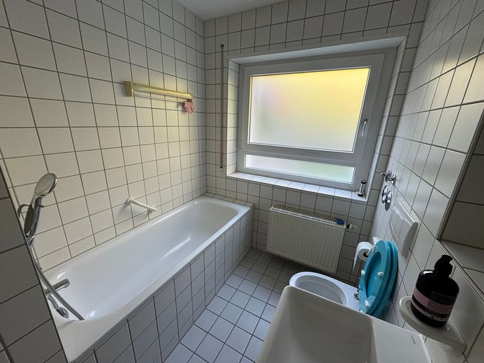 Rarität: 2-Zi.-Gartenwohnung mit Kfz-Stpl. in Toplage (inkl. Einbauküche) – Foto 6
