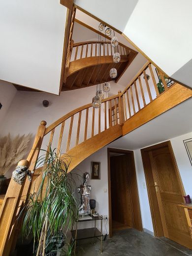 Historisches Bauernhaus mit Galerie, Kamin & Garten - stilvoll saniertes Wohnen mit Charakter – Treppenhaus