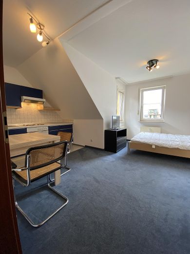 Möbliertes & helles Apartment direkt am Hauptbahnhof (HBF) – Foto 4