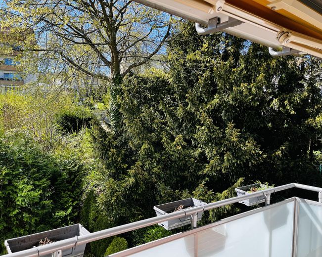 Balkon mit Blick ins Grüne