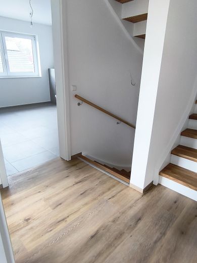 Moderne Neubau-Doppelhaushälfte – Foto 5
