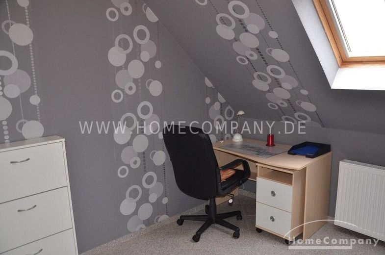 4 Zi. Whg., möbliert, im 1. OG. eines 2-Familienhauses, komplette Ausstattung – 0378f73b0ceae444727a3df598df0aec144e9329.jpg