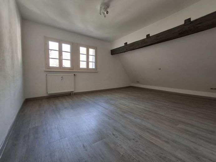 Appartement attractif de 4,5 pièces à la lisière de la vieille ville – Schlafzimmer