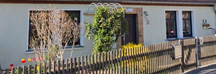Familienparadies mit Landhauscharme – großzügiges Einfamilienhaus mit Einliegerwohnung auf traumhaftem Grundstück in Taucha!