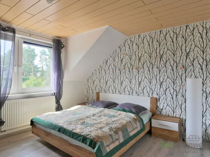 (EF1168_M) Magdeburg: Biederitz, große möblierte Wohnung mit Balkon in ruhiger Nebenstraße, WLAN inklusive – फोटो 1