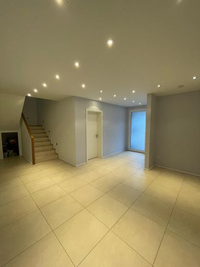 Kiralık özel konut – Fotoğraf 9