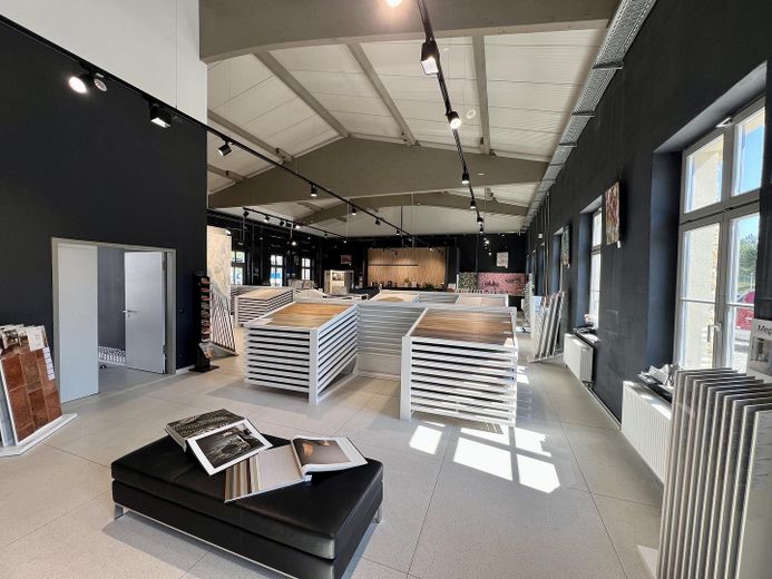 Gewerbehalle für Werkstatt / Lager / Handel  286,3 m² – Foto 3