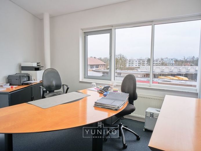 Gepflegte Büroräume auf einem Gewerbehof in zentraler Lage! – Foto 1