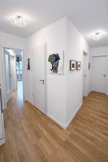 Amueblado: moderno apartamento de 4 habitaciones en los Welfenhöfen (limitado a dos años) – Flur