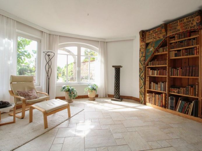 Ihr Familienparadies in Edemissen-Wehnsen: Großzügiges Haus mit traumhaftem Garten – Foto 1
