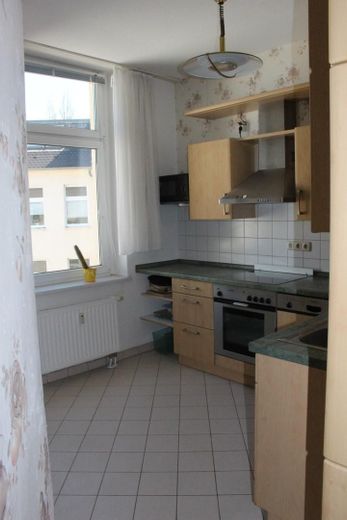 Küche mit EBK-BEISPIEL