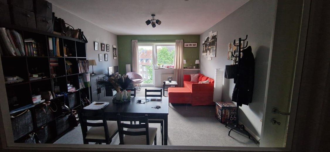 2 room single apartment near Rüttenscheider Stern – Wohnzimmer 3.OG