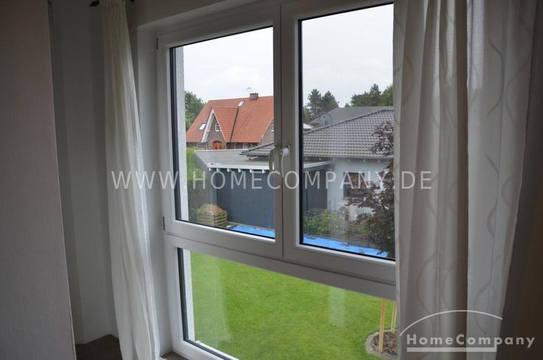 Casa molto bella e confortevole con giardino, terreno di circa 800 mq e doppio posto auto coperto – c9933c353d17328febc8007765ae00814694b0a8.jpg