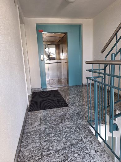 Treppenhaus Fahrstuhl