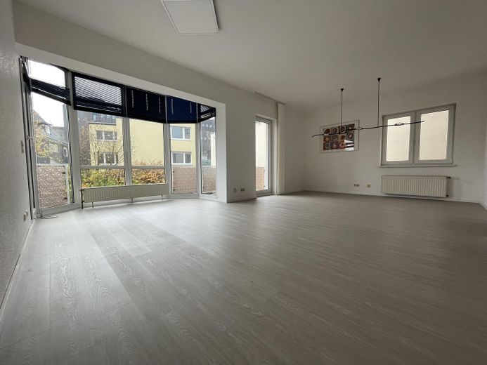  Wohnzimmer Südseite 