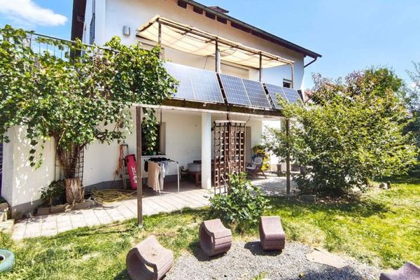 Ihr neues Zuhause mit Pool, Garten und viel Platz für die ganze Familie auf Erbbaugrundstück