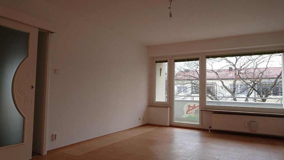 Wohnzimmer Balkonseite