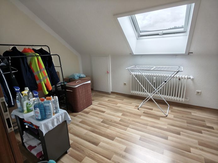 4-Zimmer Wohnung mit Garage, Balkon und Blick auf den Schwarzwald – Foto 3